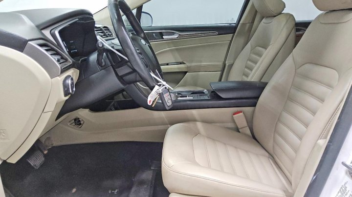 Ford FUSION  2019