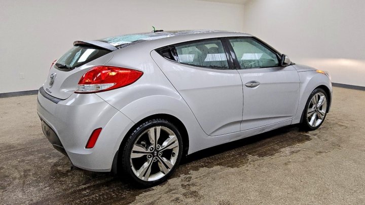 Hyundai VELOSTER  2017