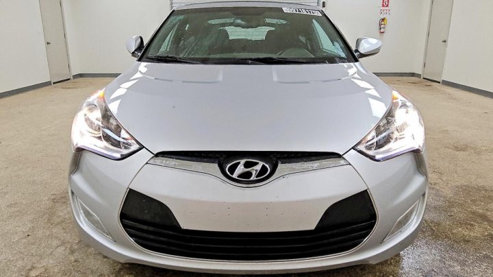 Hyundai VELOSTER  2017