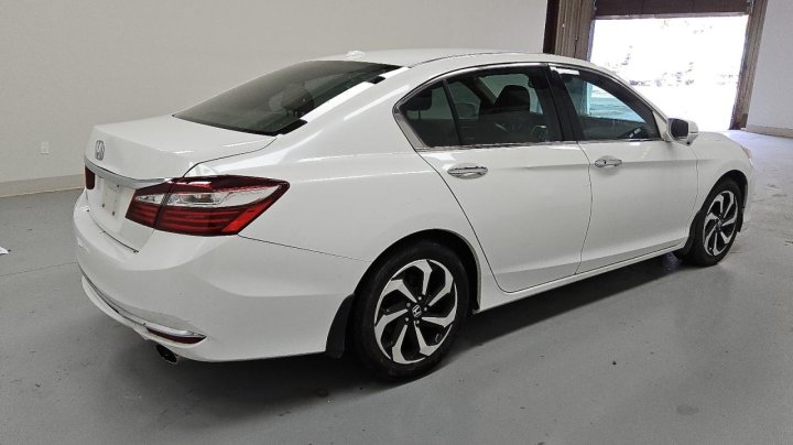 Honda Accord  2017