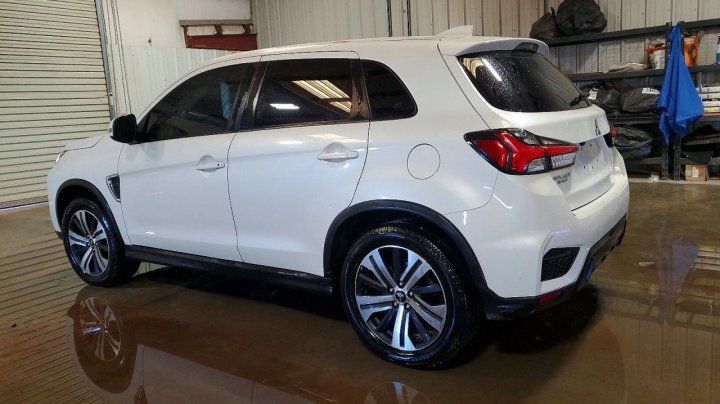 Mitsubishi OUTLANDER SPORT  2020