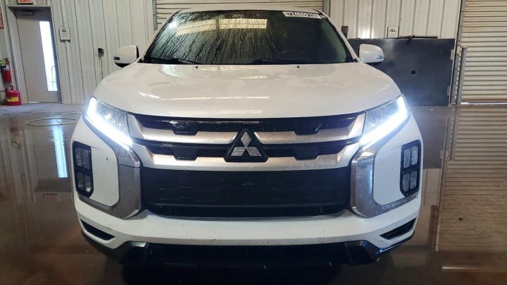Mitsubishi OUTLANDER SPORT  2020