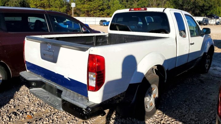 Nissan Frontier  2018