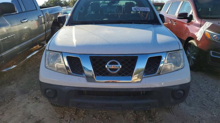 Nissan Frontier  2018