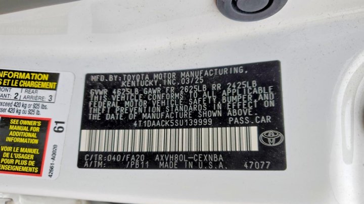Toyota Camry  2025
