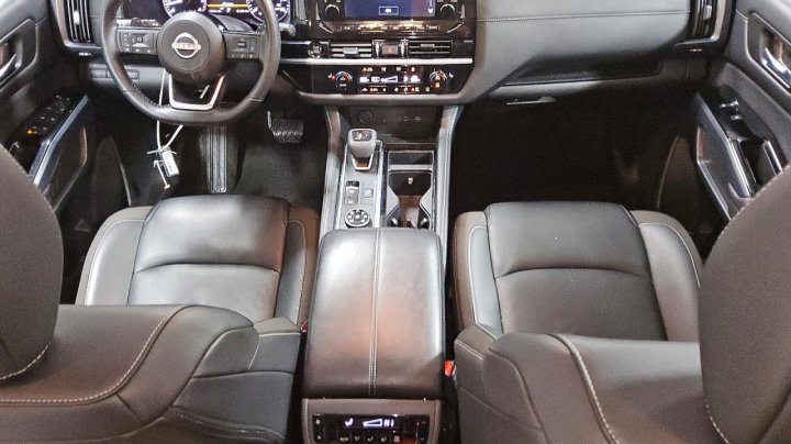 Nissan Pathfinder  2025