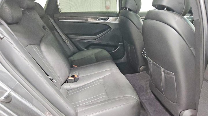 Genesis G80  2019
