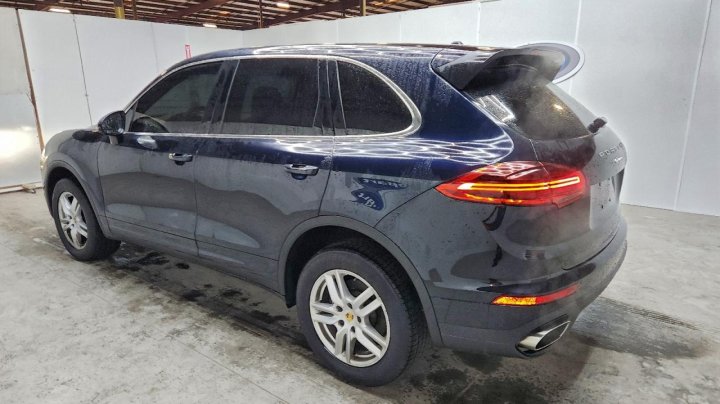 Porsche Cayenne  2016