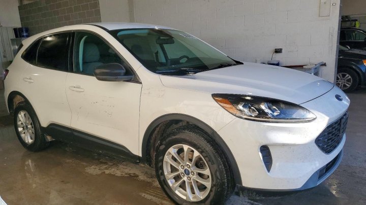 Ford Escape  2022