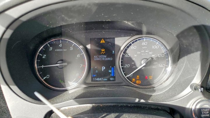 Mitsubishi Outlander  2020