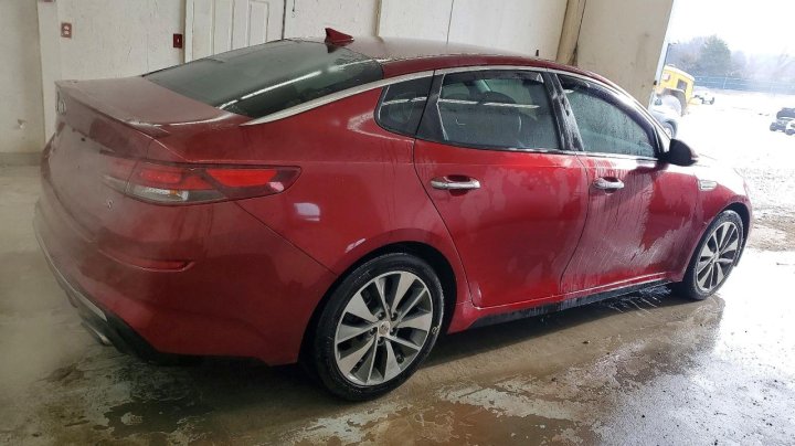 KIA Optima  2019