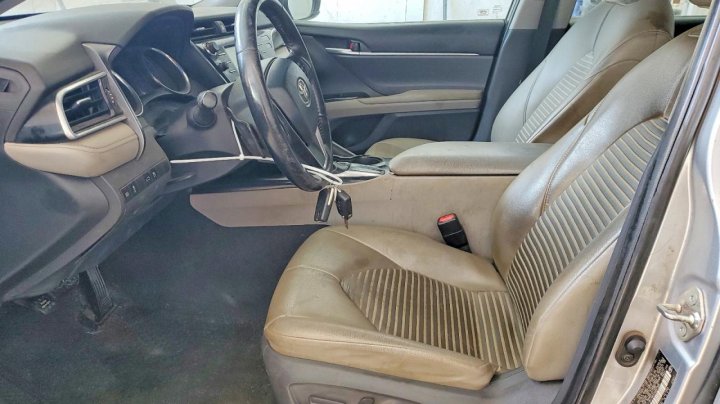 Toyota Camry  2018