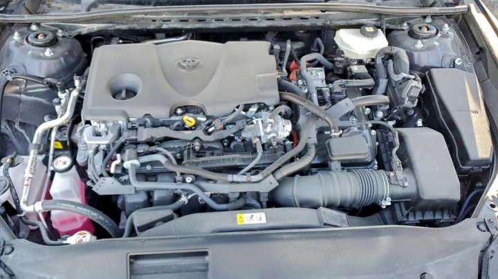 Toyota Camry  2025