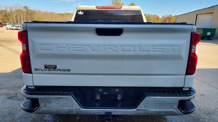 Chevrolet Silverado  2021
