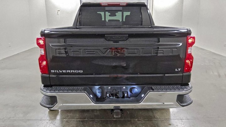 Chevrolet Silverado  2025