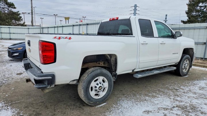 Chevrolet Silverado  2017