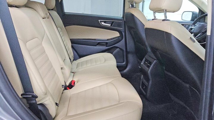 Ford EDGE  2021
