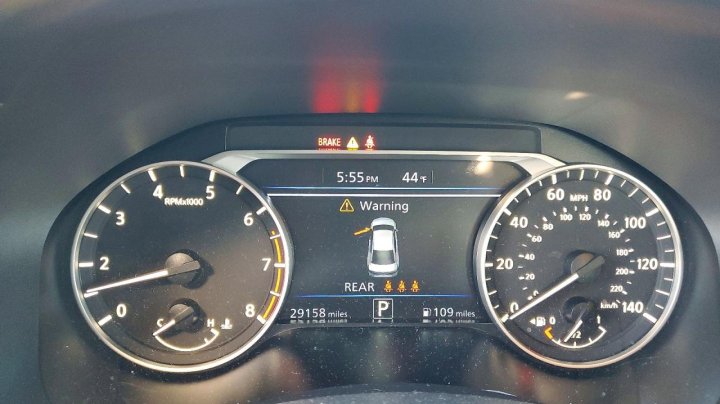 Nissan Altima  2024
