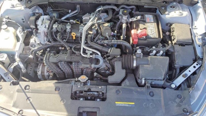 Nissan Altima  2024