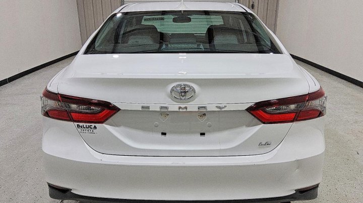 Toyota Camry  2024