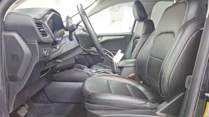 Ford Escape  2022