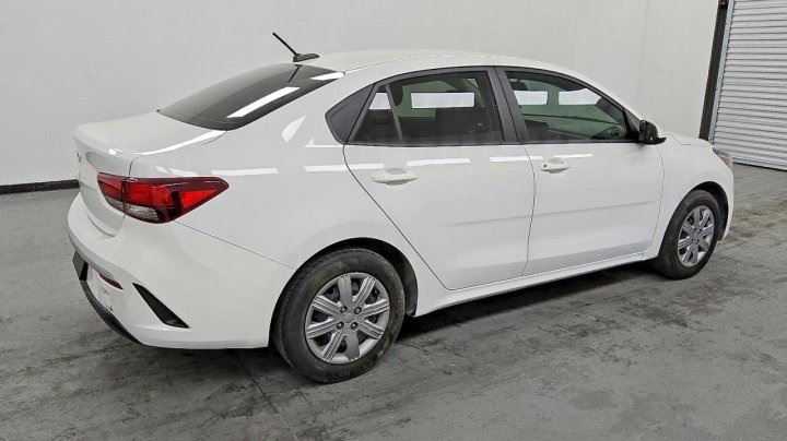 KIA RIO  2023