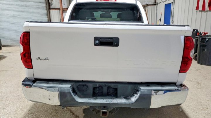 Toyota TUNDRA  2018