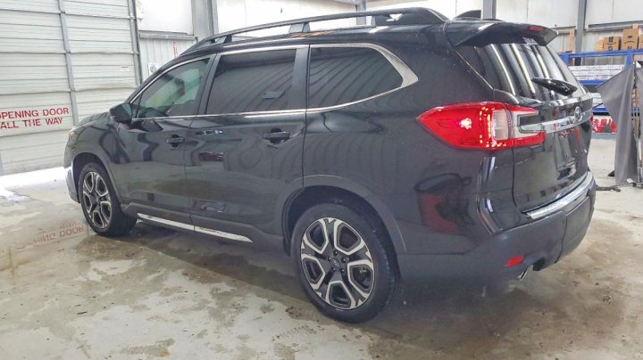 Subaru Ascent  2024