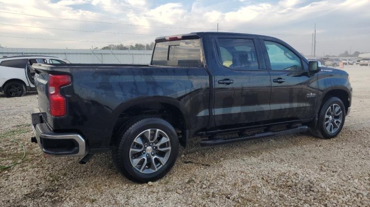 Chevrolet Silverado  2025