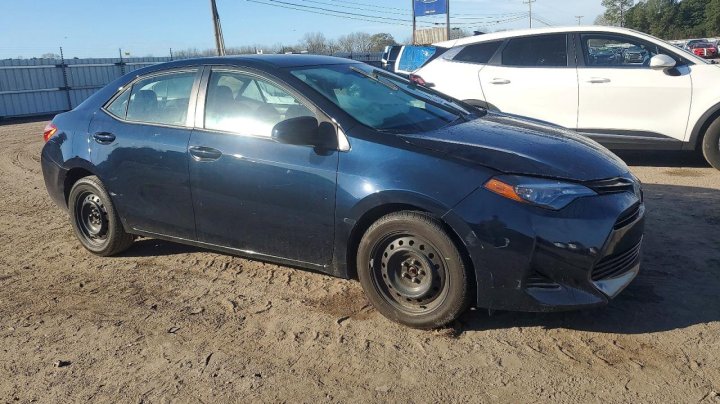 Toyota Corolla  2019