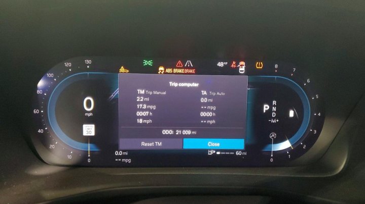 Volvo XC40  2023