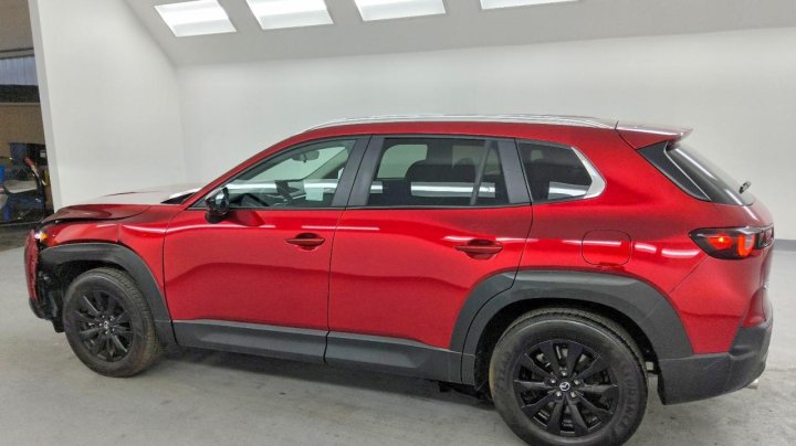 Mazda CX-50  2025