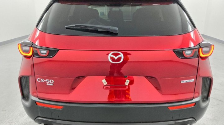 Mazda CX-50  2025