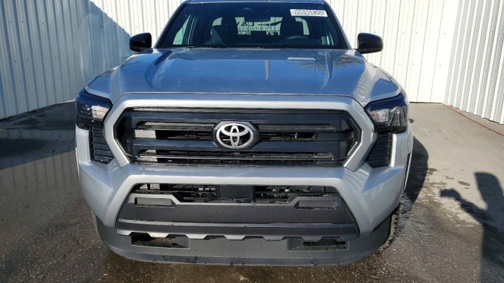 Toyota TACOMA  2025