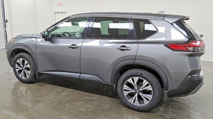 Nissan ROGUE  2021