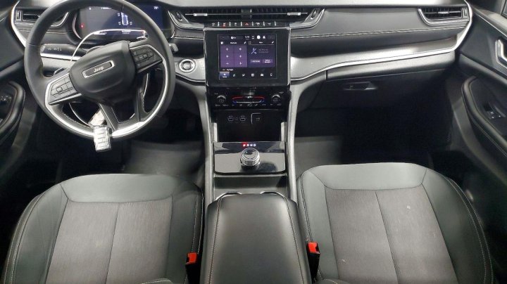 JEEP Grand Cherokee  2024