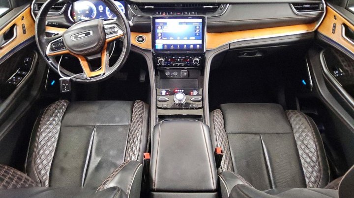 JEEP Grand Cherokee  2021