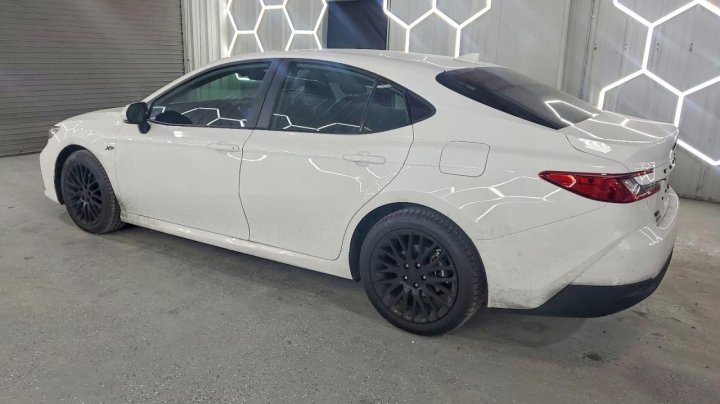 Toyota Camry  2025