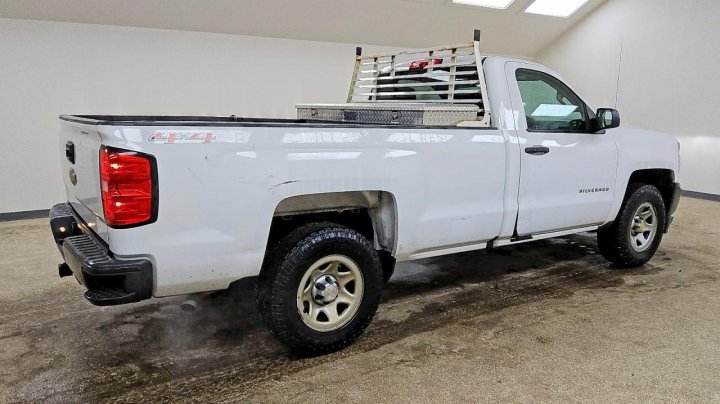 Chevrolet Silverado  2017