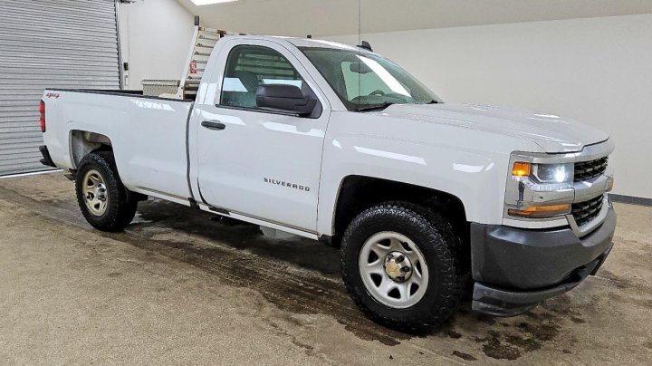 Chevrolet Silverado  2017