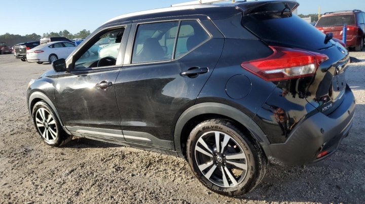 Nissan Kicks  2020