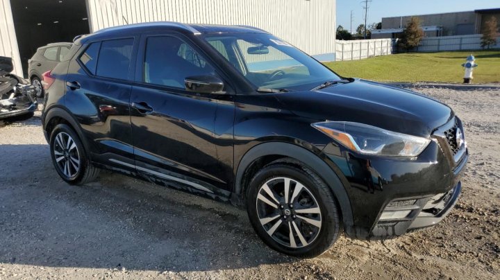 Nissan Kicks  2020