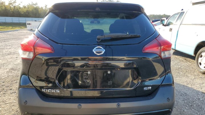 Nissan Kicks  2020