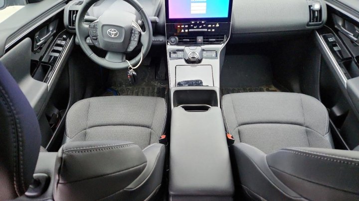 Toyota BZ4X  2024