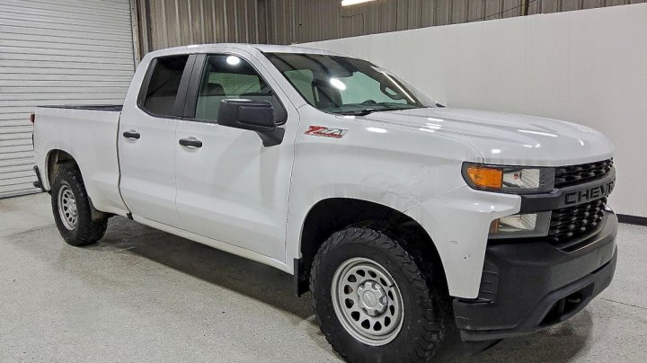 Chevrolet Silverado  2020