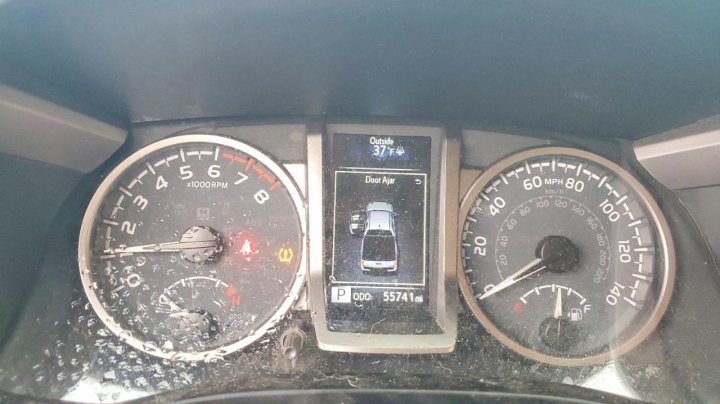 Toyota TACOMA  2021