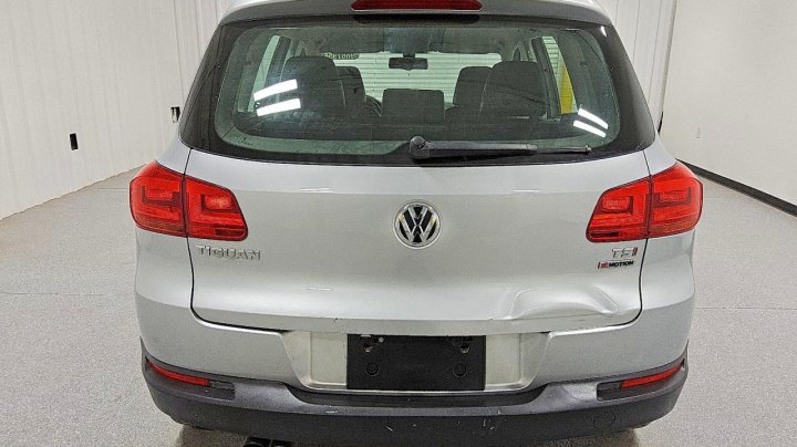 Volkswagen Tiguan  2016