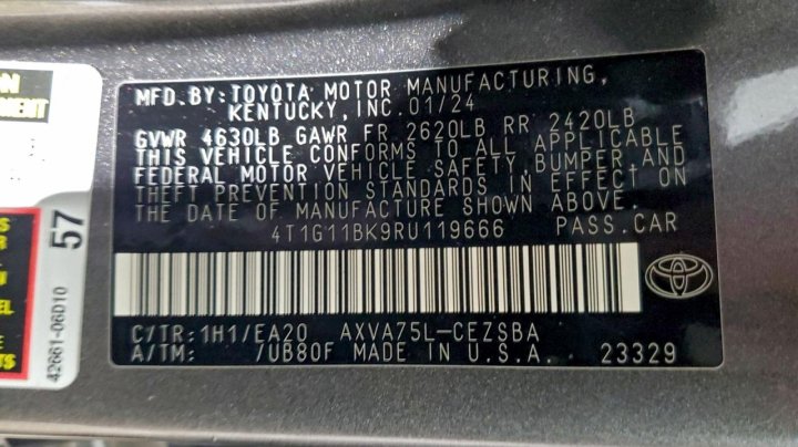Toyota Camry  2024