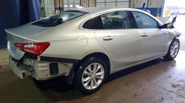 Chevrolet Malibu  2022
