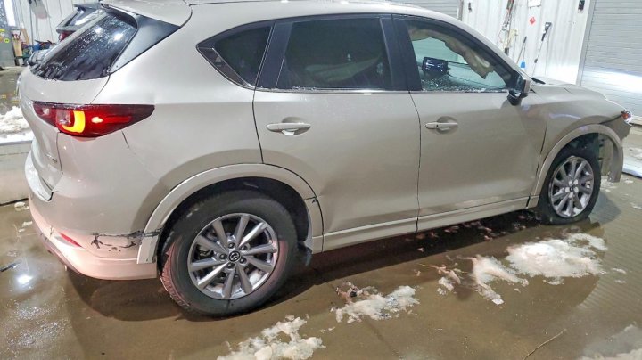 Mazda CX-5  2025